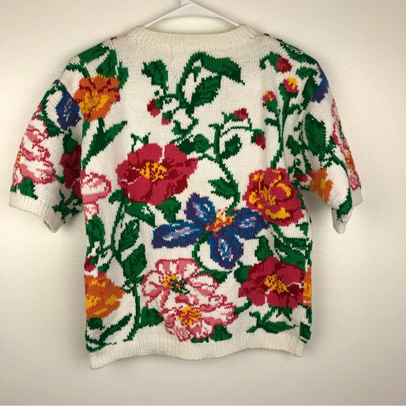 the eagle’s eye (1990 THE EAGLE’S EYE) hand knitted floral sweater - Picture 5 of 5